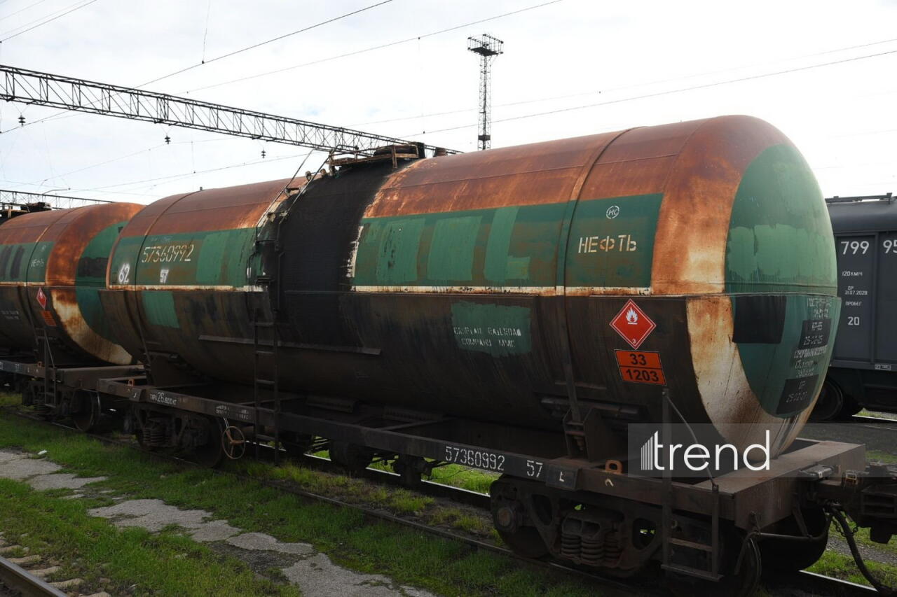 Из Азербайджана в Армению отправлено 22 цистерны с бензином АИ-95