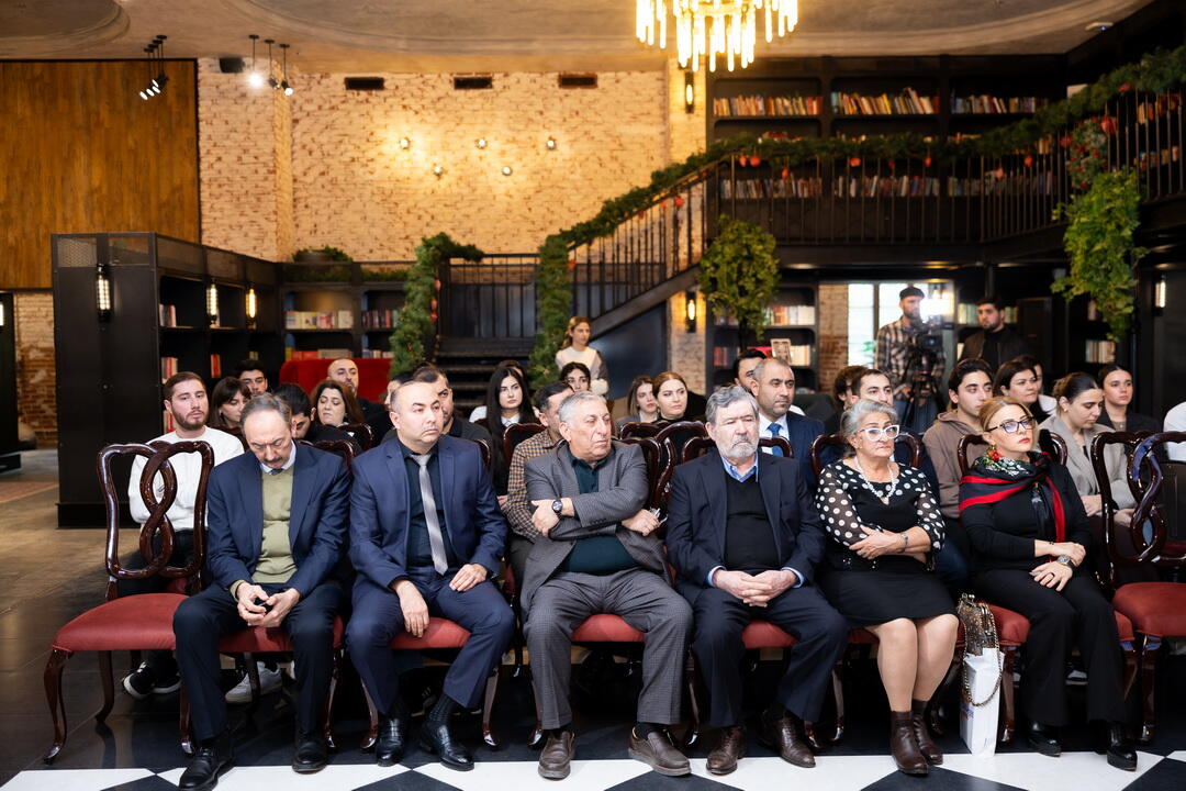 В Баку состоялась презентация новой книги «Математика» Центра обучения и развития CELT