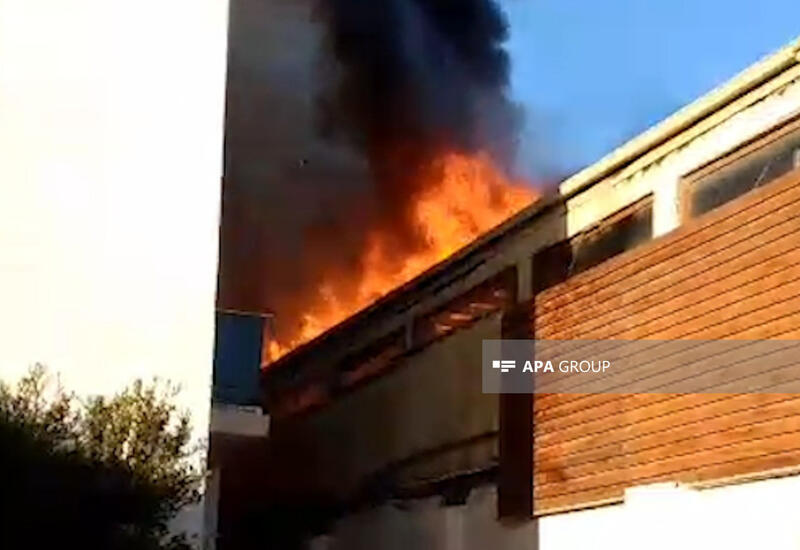 Пожар произошел в ресторане в Новханы