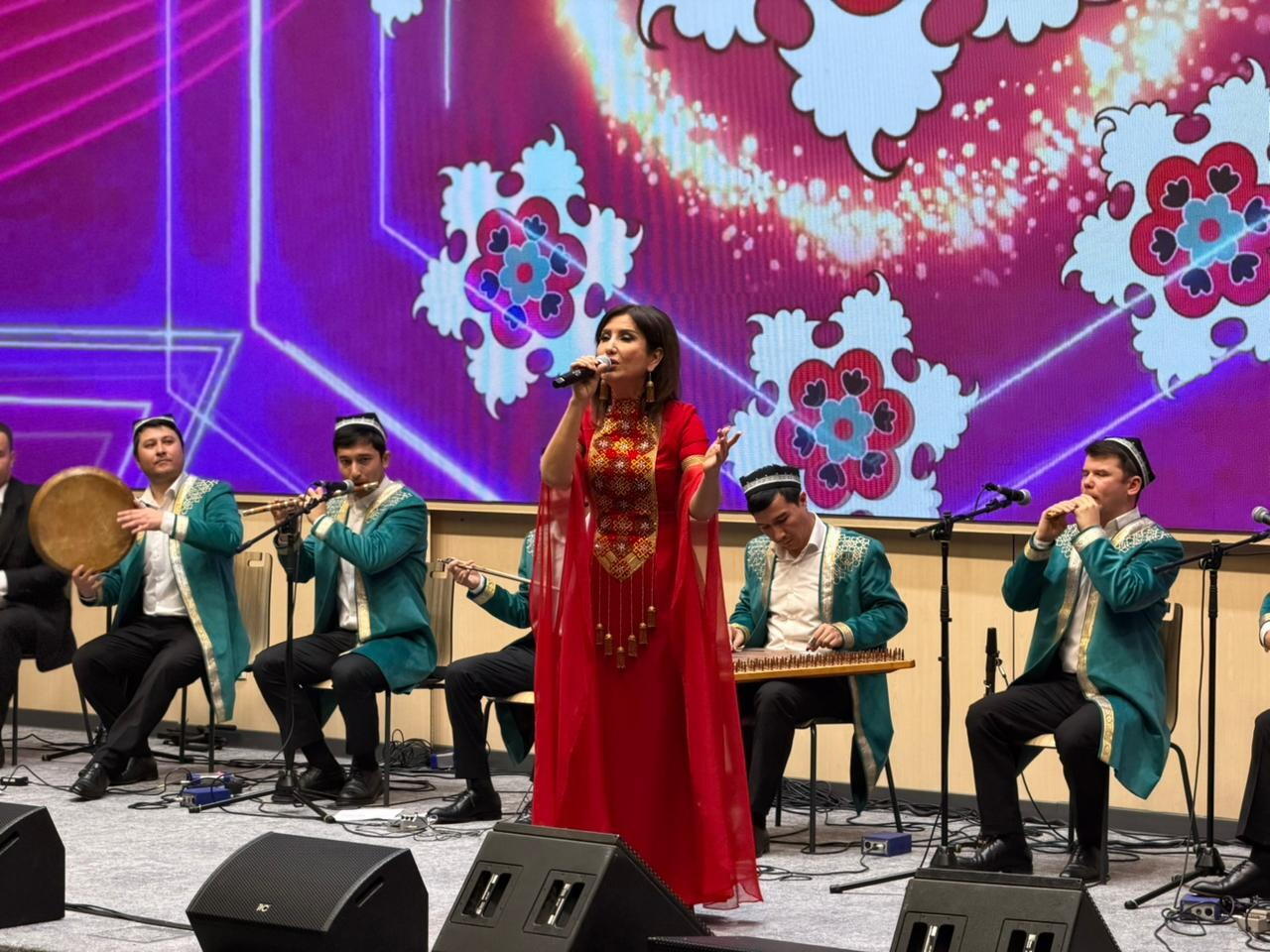 Дни культуры Узбекистана в Азербайджане завершились в Физули красочной концертной программой