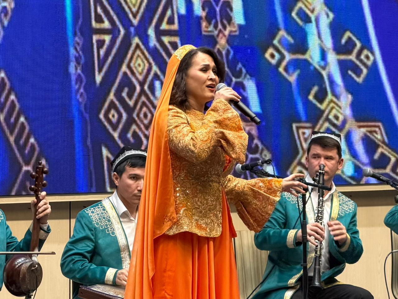 Дни культуры Узбекистана в Азербайджане завершились в Физули красочной концертной программой