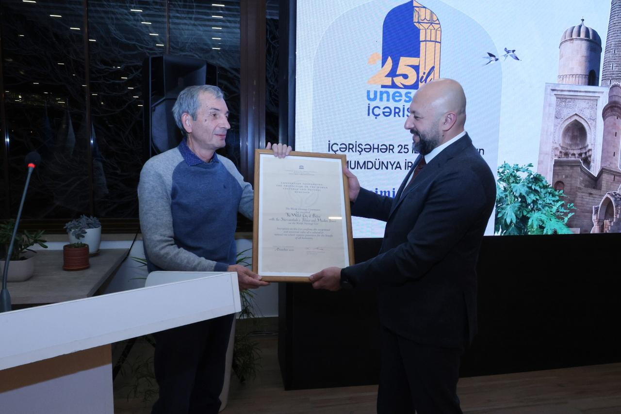 İçərişəhərin UNESCO-nun Ümumdünya İrs Siyahısına daxil edilməsinin 25 illiyi qeyd olunur