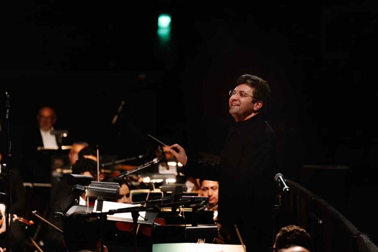 Meksikada əməkdar artist Əyyub Quliyevin dirijorluğu ilə "Şelkunçik" baletinin premyerası keçirilib