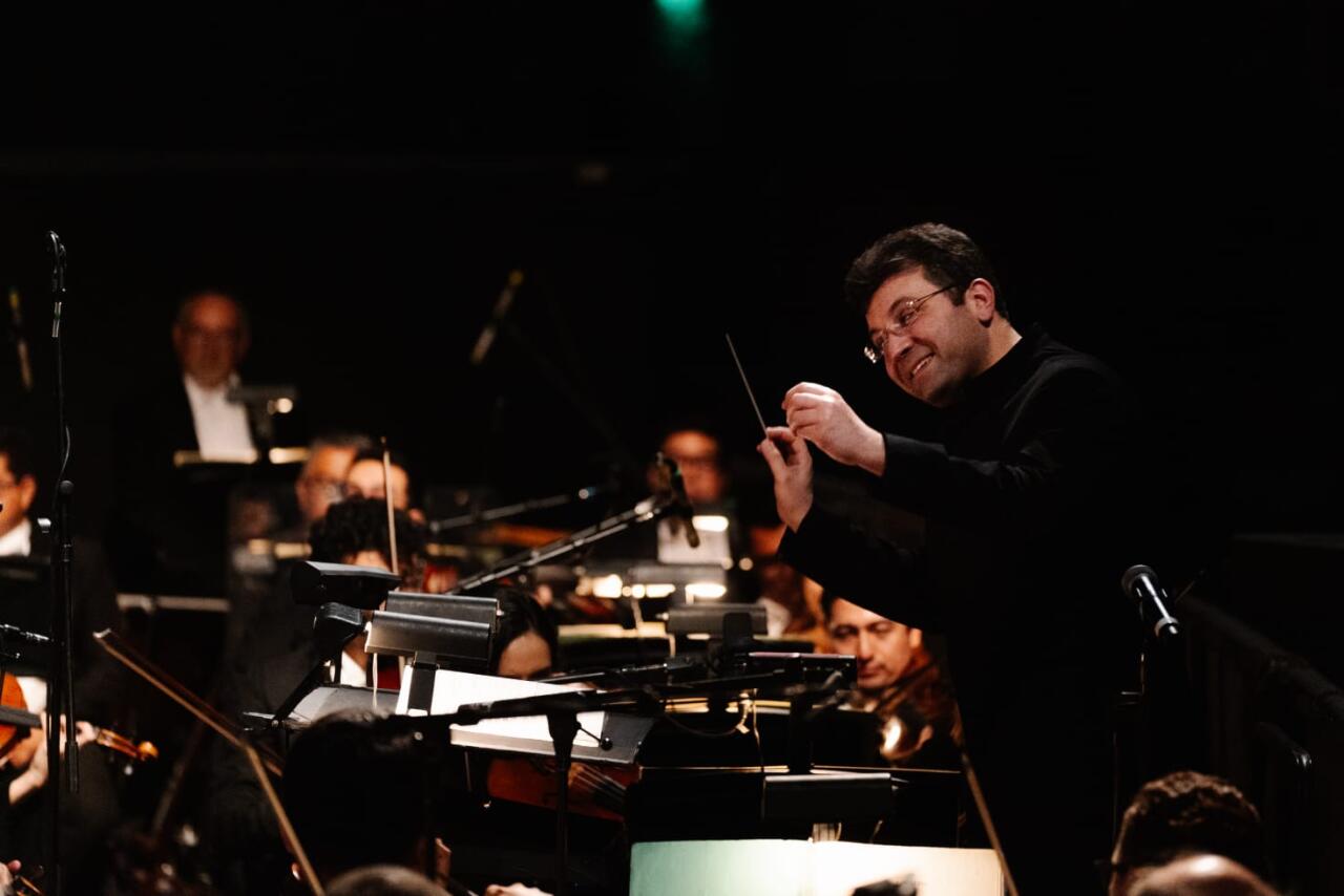 Meksikada əməkdar artist Əyyub Quliyevin dirijorluğu ilə "Şelkunçik" baletinin premyerası keçirilib