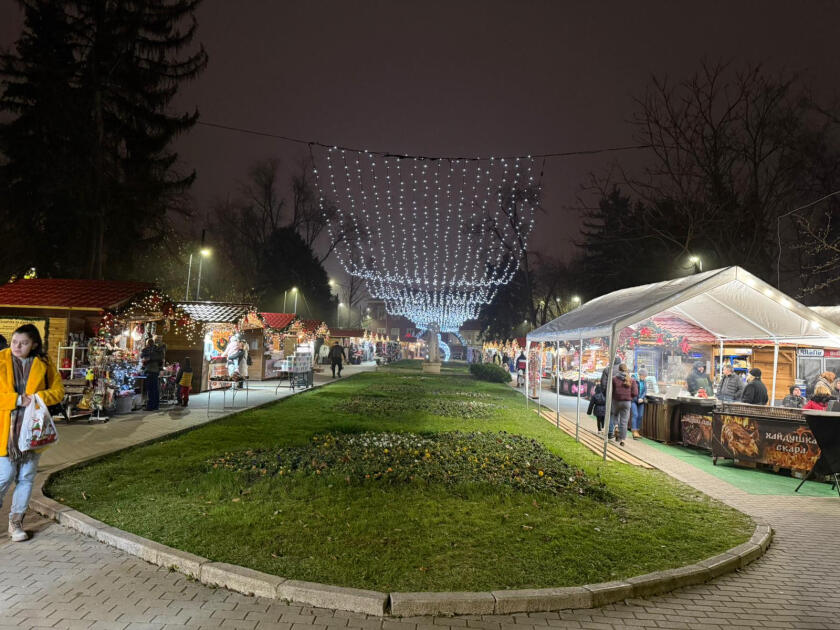 Azərbaycan “Veliko Tırnovo Milad Bazarı” sərgisində təmsil olunub
