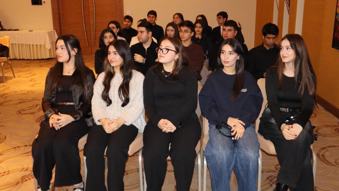 “Media Savadlılığı” Həftəsi çərçivəsində gənclər üçün xarici ekspertlərin iştirakı ilə təlimlər keçirilib