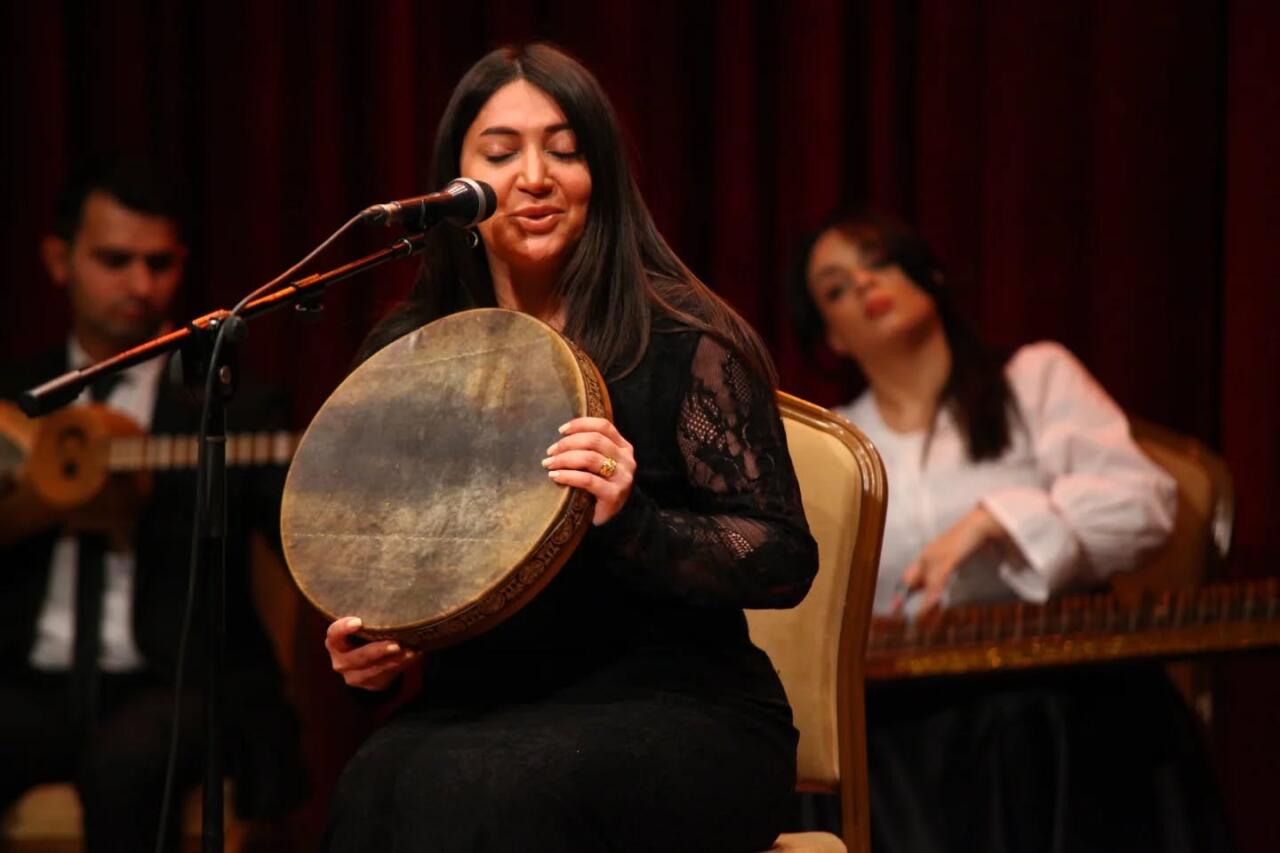 Азербайджанская музыка, идущая из глубины веков: диалог голосов и музыкальных инструментов