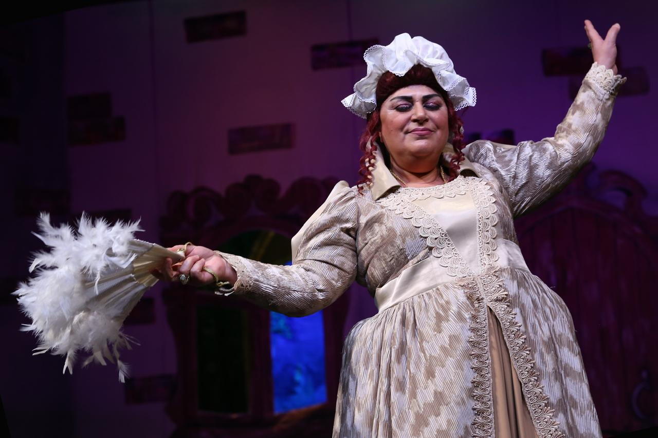 В Баку состоялась премьера спектакля "Хрустальный башмачок"