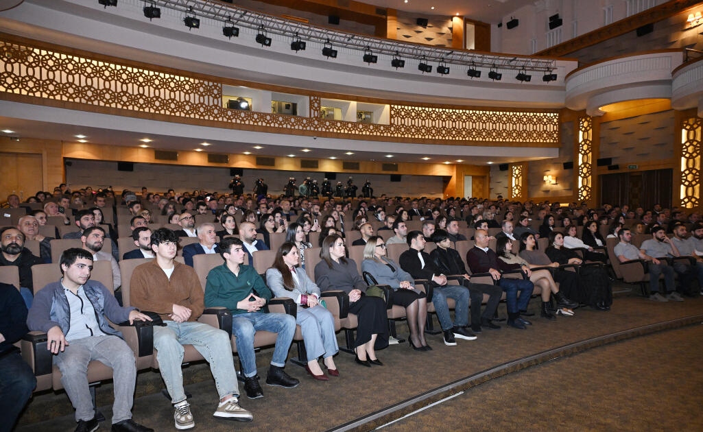 Bakı Media Mərkəzinin rəhbəri Arzu Əliyeva “Harmoniya” sənədli filminin təqdimatında iştirak edib