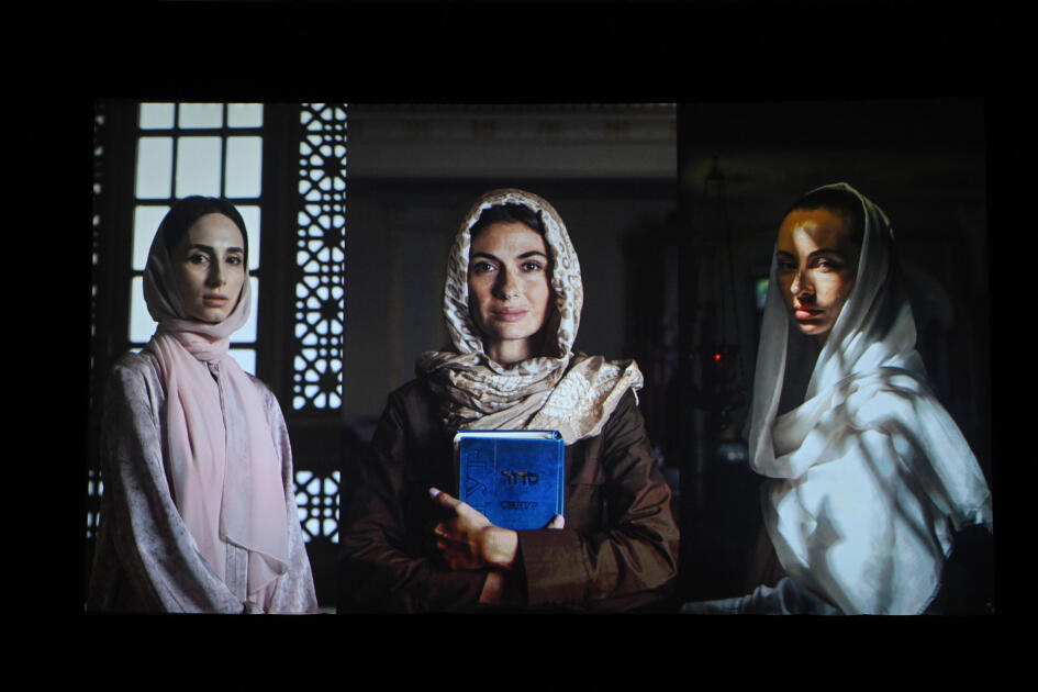 Bakı Media Mərkəzinin rəhbəri Arzu Əliyeva “Harmoniya” sənədli filminin təqdimatında iştirak edib