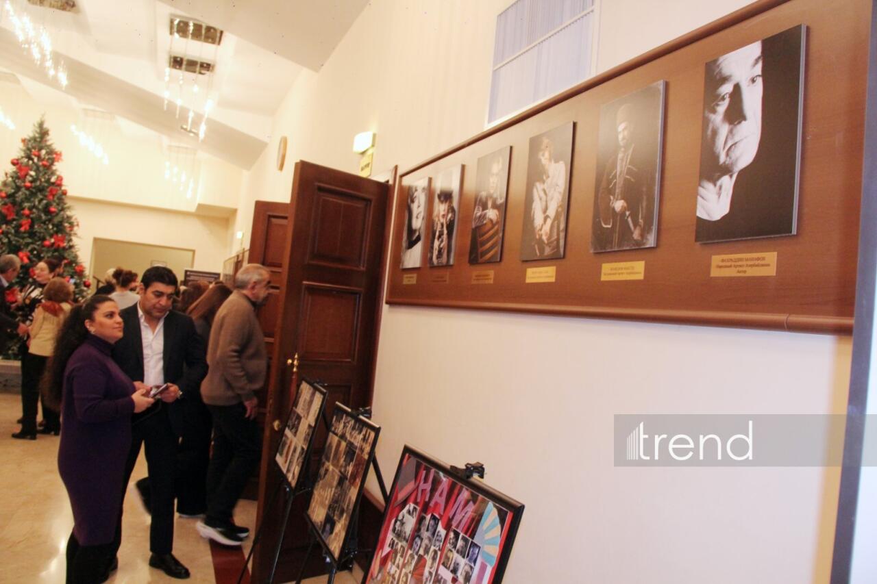 Азербайджанский русский драматический театр отметил 105-летие с классикой Шекспира