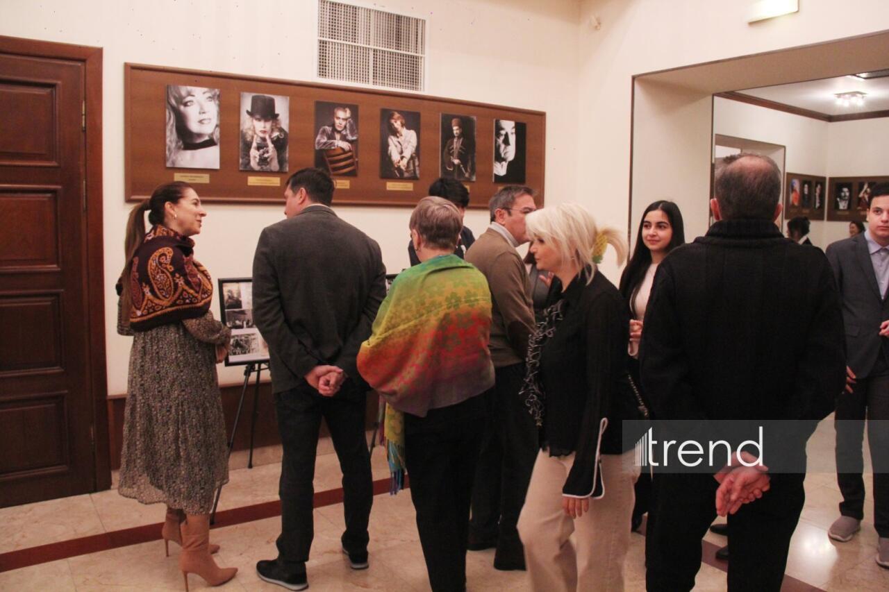 Азербайджанский русский драматический театр отметил 105-летие с классикой Шекспира