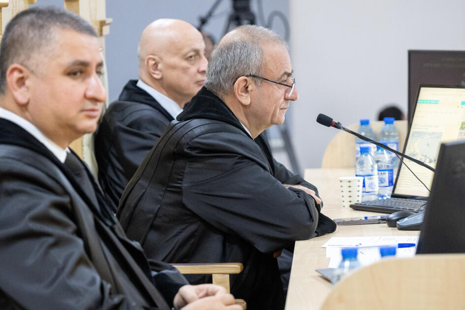 Ermənistan vətəndaşlarının məhkəməsi təqsirləndirilən şəxslərin son söz çıxışları ilə davam etdirilib