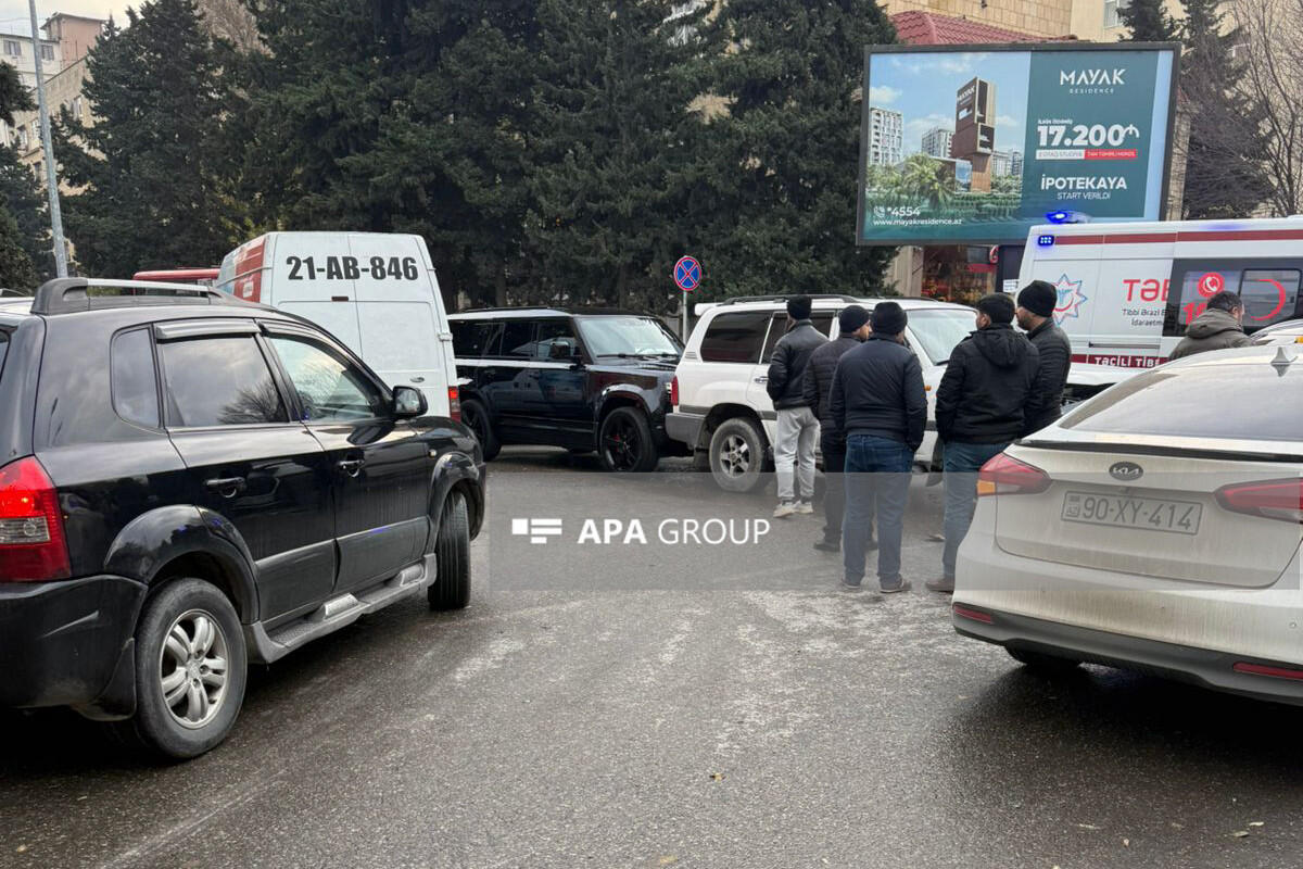 В Сабунчинском районе произошла цепная авария