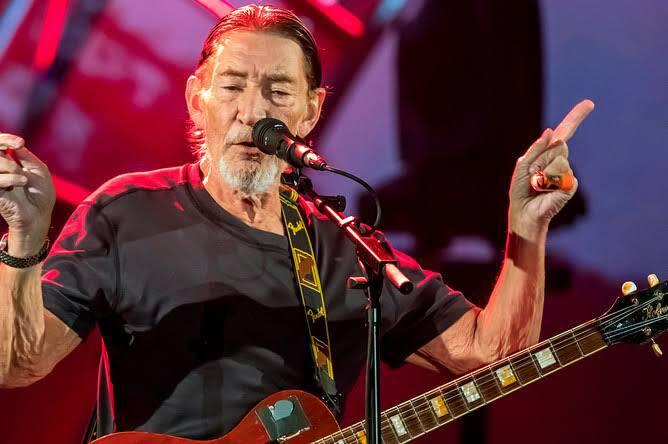 Скончался известный британский певец Крис Ри