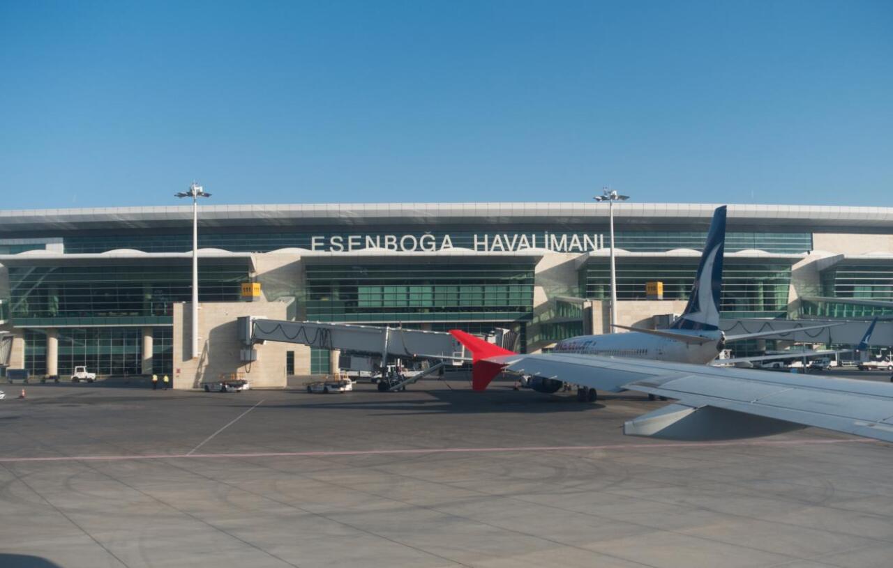 Потерпел крушение самолет с начальником генштаба армии Ливии на борту