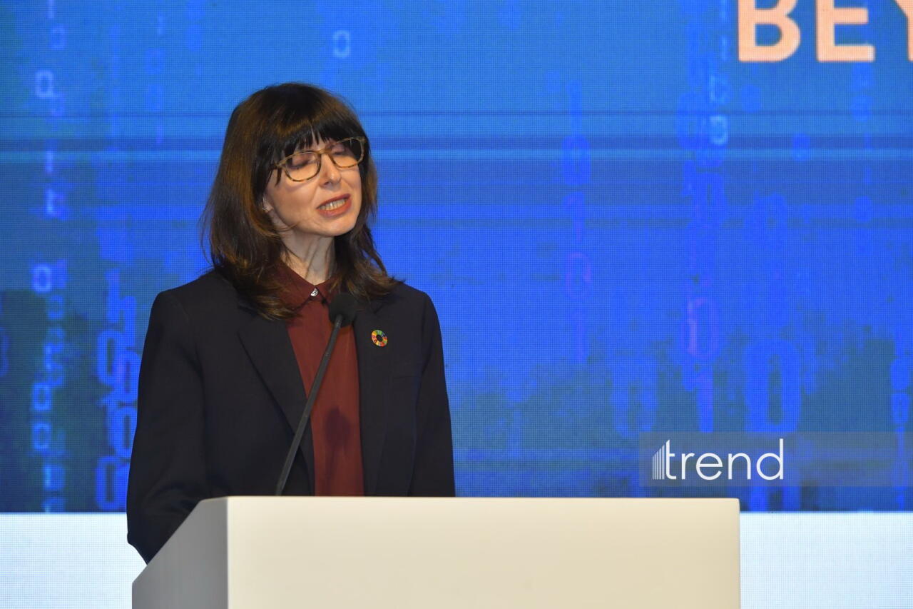 В Баку проходит международная конференция, посвященная защите детей в цифровой среде