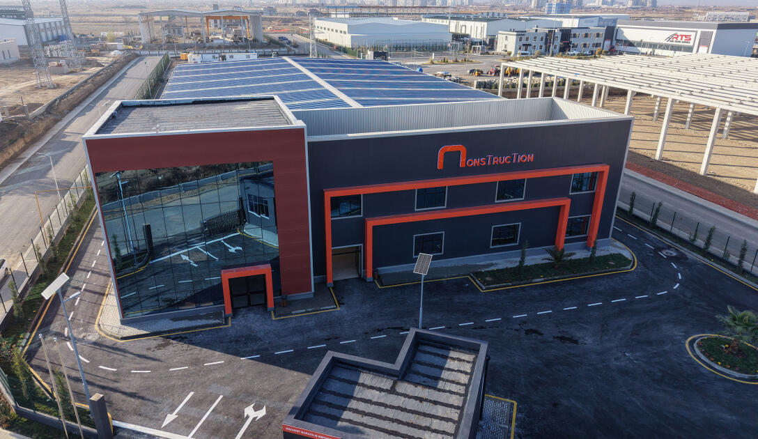 Prezident İlham Əliyev Ağdamda metal elektrik dirəklərinin istehsalı müəssisəsinin açılışında iştirak edib