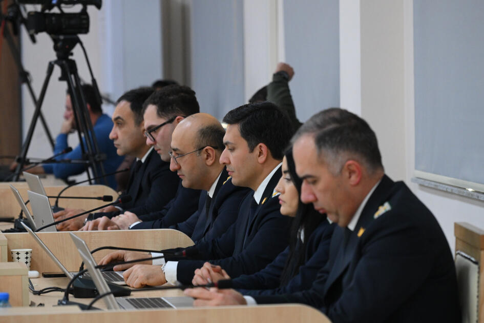 Ermənistan vətəndaşlarının məhkəməsi təqsirləndirilən şəxslərin son söz çıxışları ilə davam etdirilib