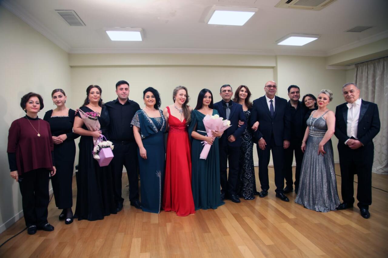 Классическое искусство в зимнем Баку