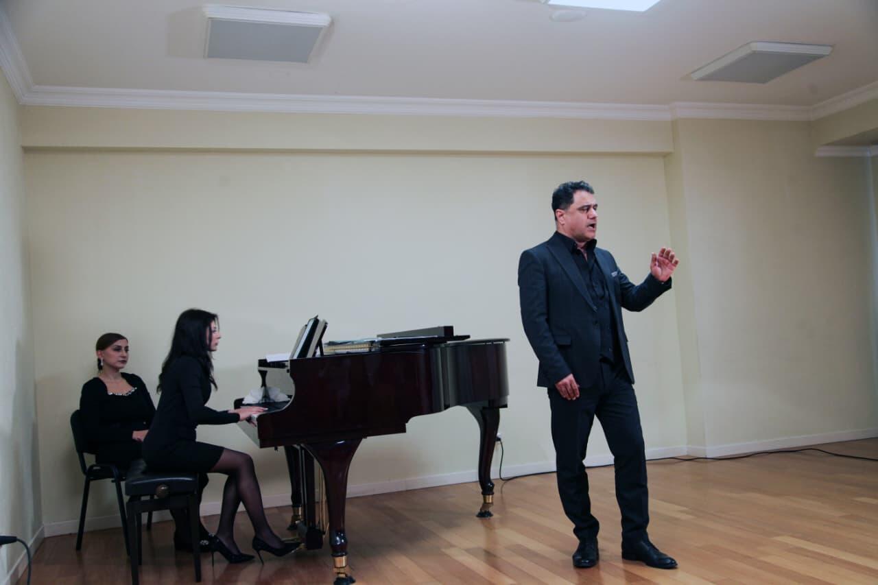 Классическое искусство в зимнем Баку