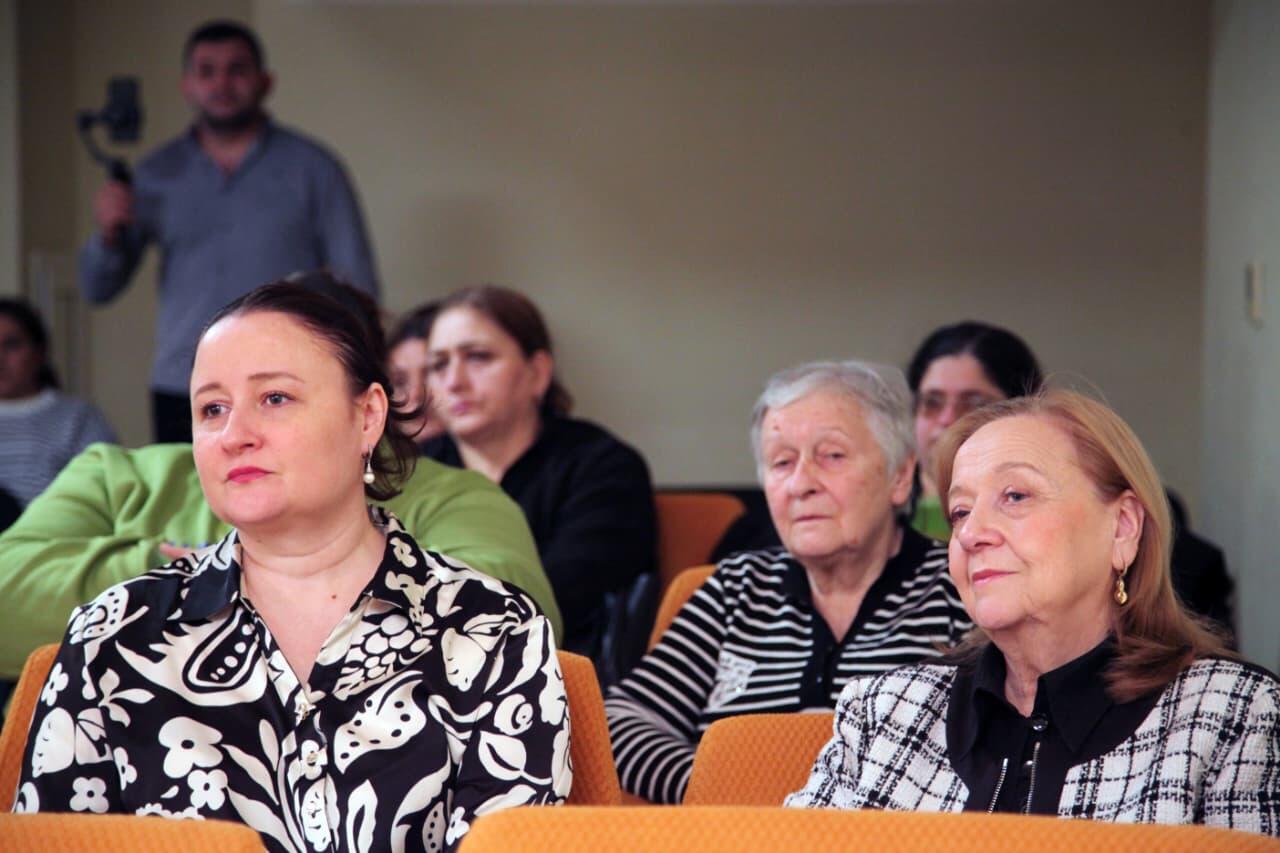 Классическое искусство в зимнем Баку