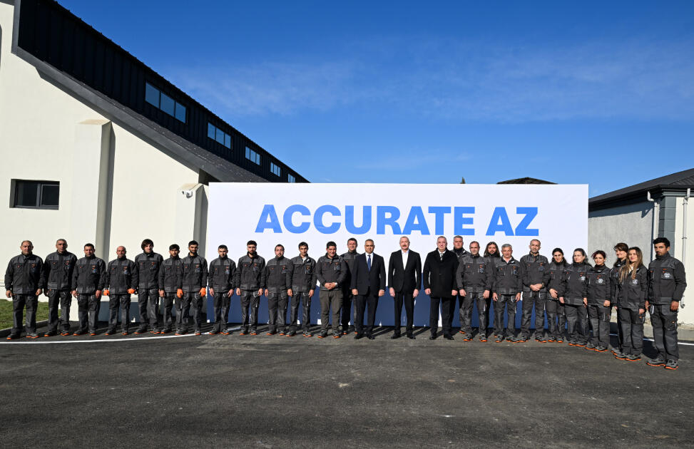 Президент Ильхам Алиев принял участие в открытии предприятия по производству офисной мебели и мебельной фурнитуры в селе Баллыджа