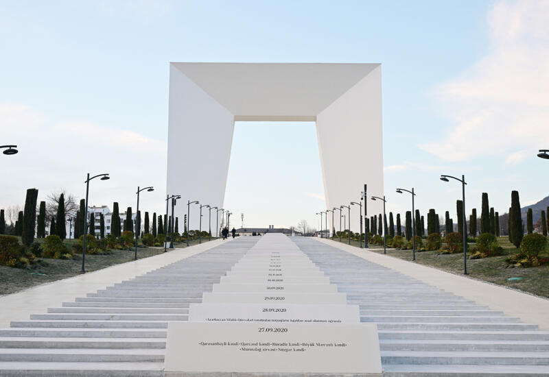 Парк Победы в Ханкенди поставил крест на армянских мифах - пора уже смириться с поражением