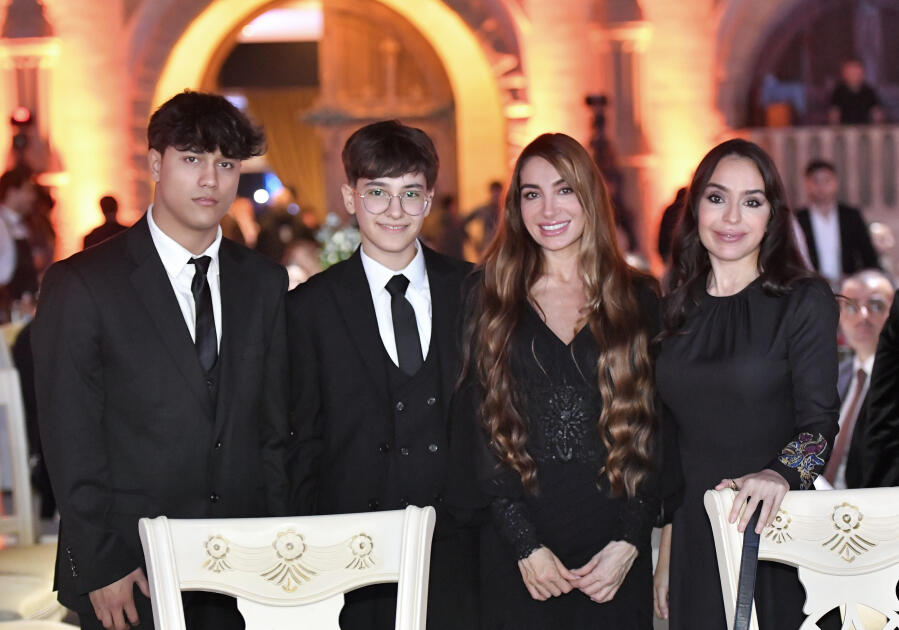 Вице-президент Фонда Гейдара Алиева Лейла Алиева и руководитель Баку Медиа Центра Арзу Алиева приняли участие в Гала-церемонии, посвященной спортивным итогам года