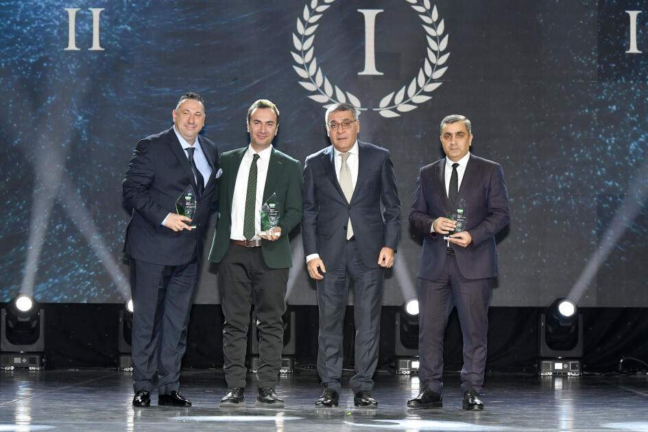 Вице-президент Фонда Гейдара Алиева Лейла Алиева и руководитель Баку Медиа Центра Арзу Алиева приняли участие в Гала-церемонии, посвященной спортивным итогам года