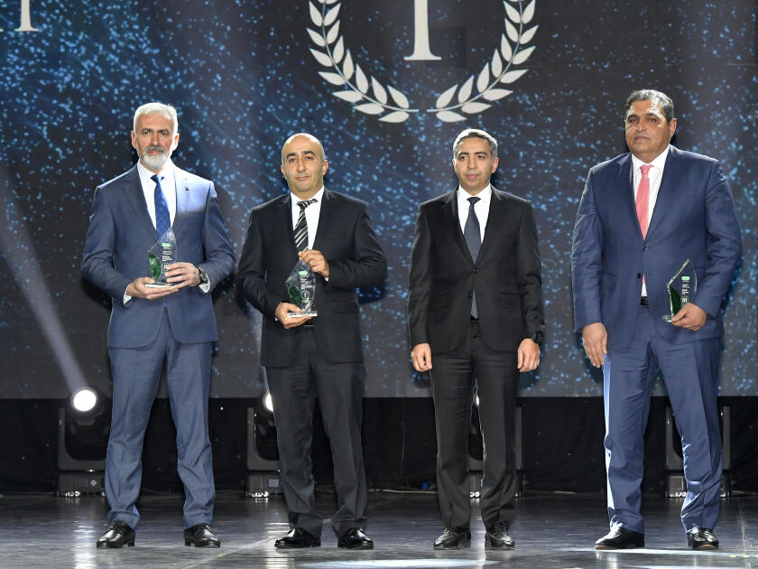 Вице-президент Фонда Гейдара Алиева Лейла Алиева и руководитель Баку Медиа Центра Арзу Алиева приняли участие в Гала-церемонии, посвященной спортивным итогам года