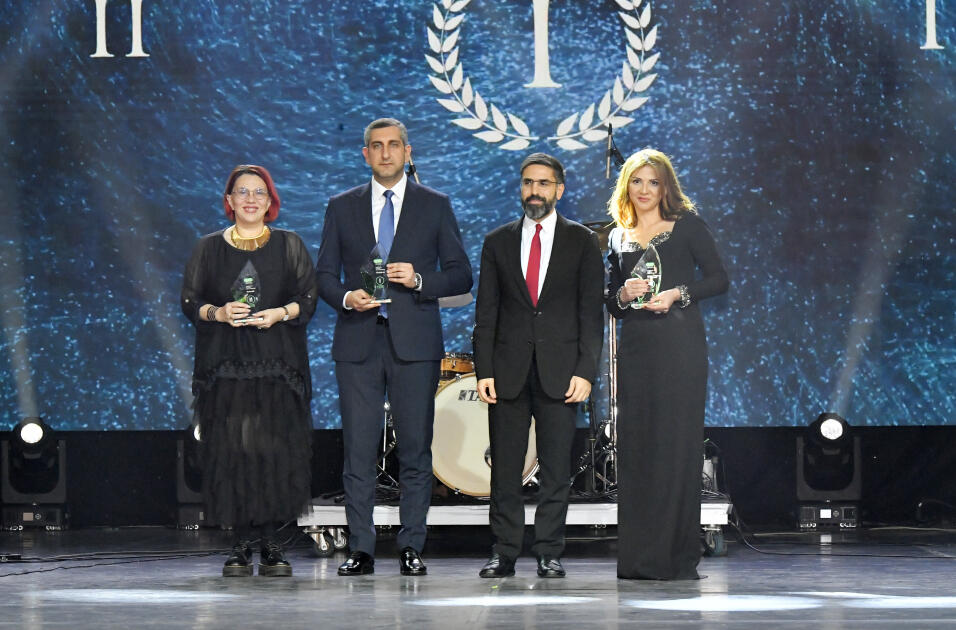 Вице-президент Фонда Гейдара Алиева Лейла Алиева и руководитель Баку Медиа Центра Арзу Алиева приняли участие в Гала-церемонии, посвященной спортивным итогам года