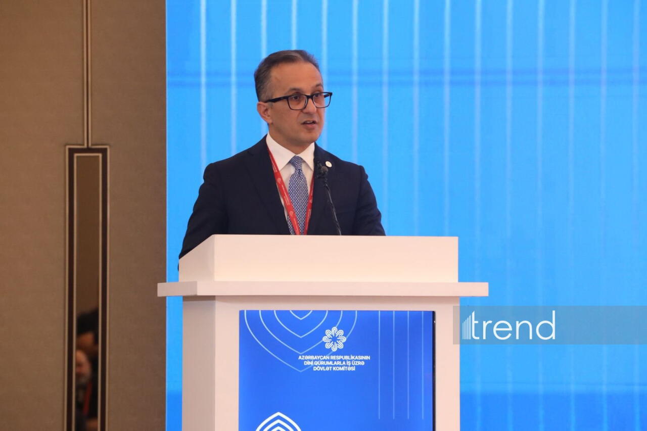 В Баку проходит II Форум религиозных деятелей