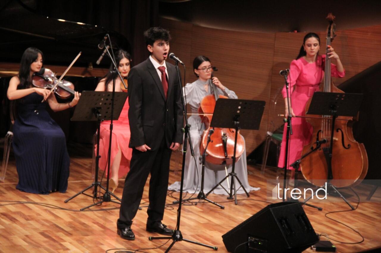 В Баку состоялся праздничный концерт Вокальной музыкальной школы Азербайджана Фидан Гаджиевой