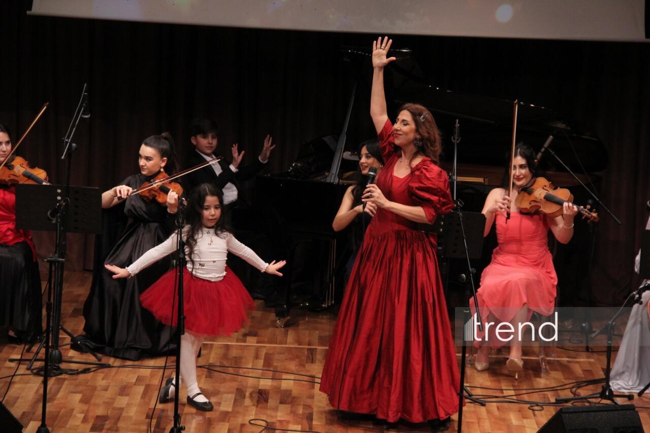 В Баку состоялся праздничный концерт Вокальной музыкальной школы Азербайджана Фидан Гаджиевой