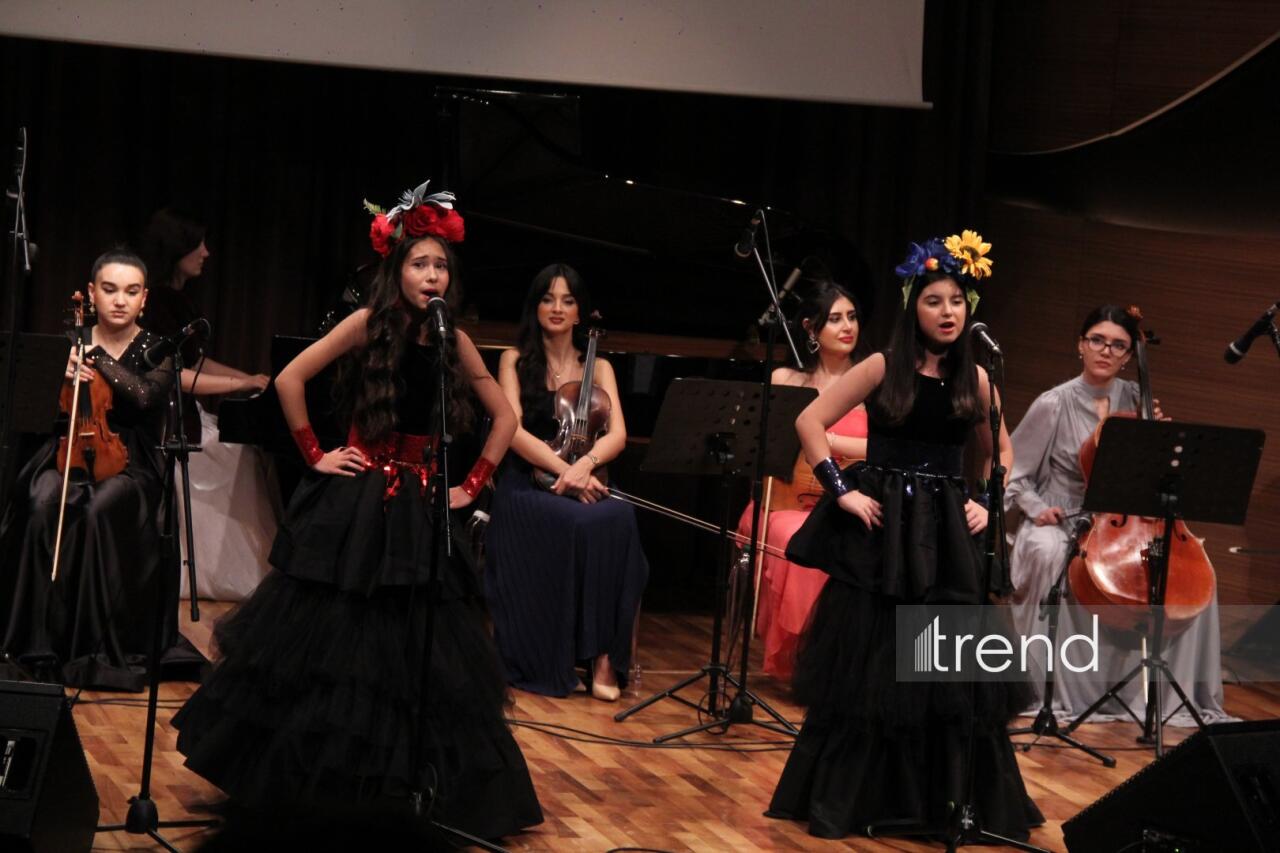 В Баку состоялся праздничный концерт Вокальной музыкальной школы Азербайджана Фидан Гаджиевой