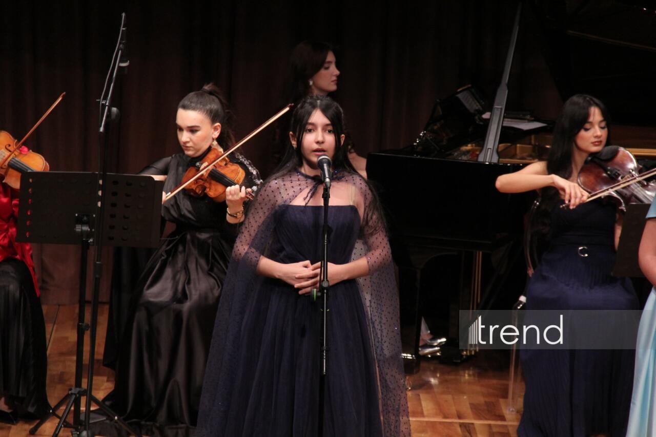 В Баку состоялся праздничный концерт Вокальной музыкальной школы Азербайджана Фидан Гаджиевой