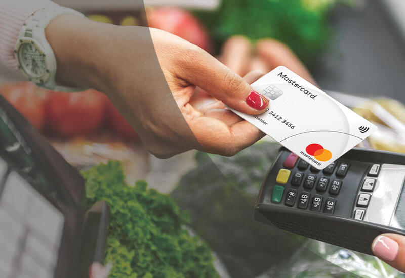 При оплате наличными - скидка есть, картой - нет: