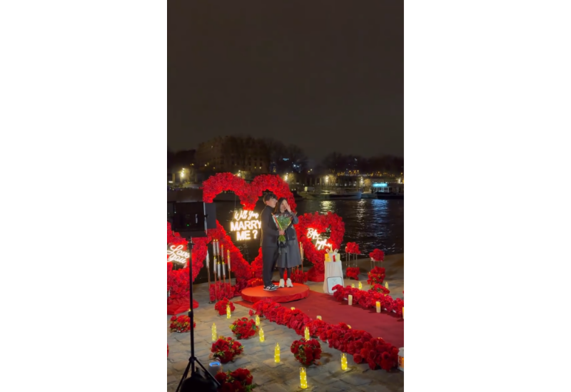 Необычная идея женитьбы в Париже