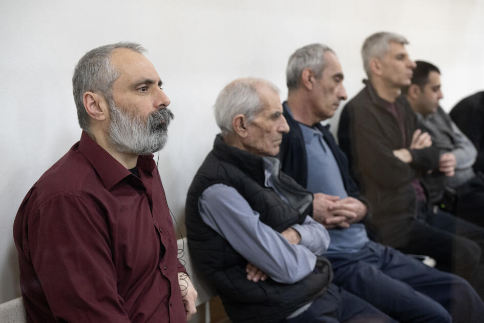 Ermənistan vətəndaşlarının məhkəməsi təqsirləndirilən şəxslərin son söz çıxışları ilə davam etdirilib