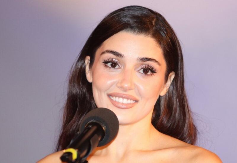 Звезда «Постучись в мою дверь» отметила Рождество в Лондоне