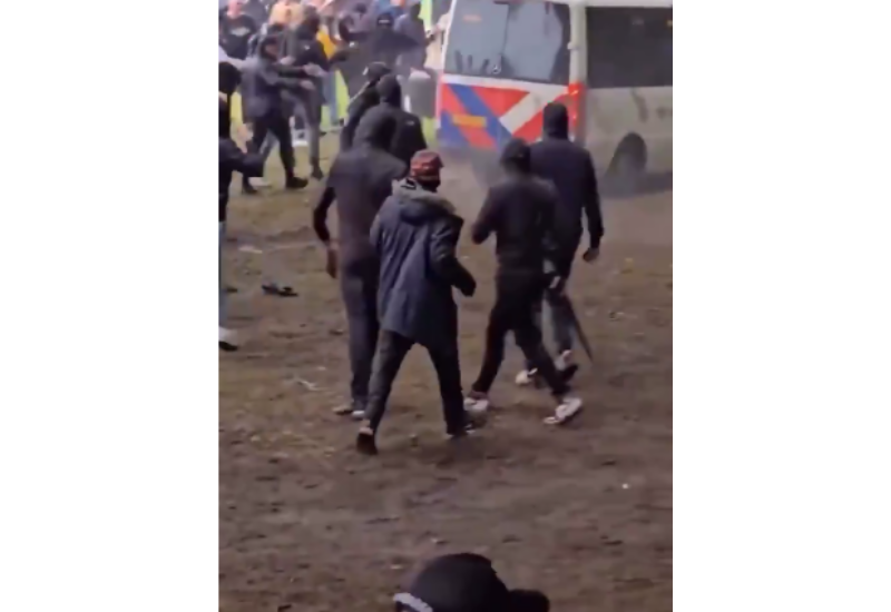 Массовые беспорядки в Нидерландах