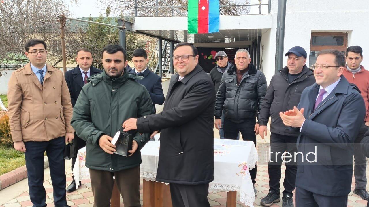 Xıdırlı kəndinə köçən ailələrə evlərinin açarları təqdim olunub