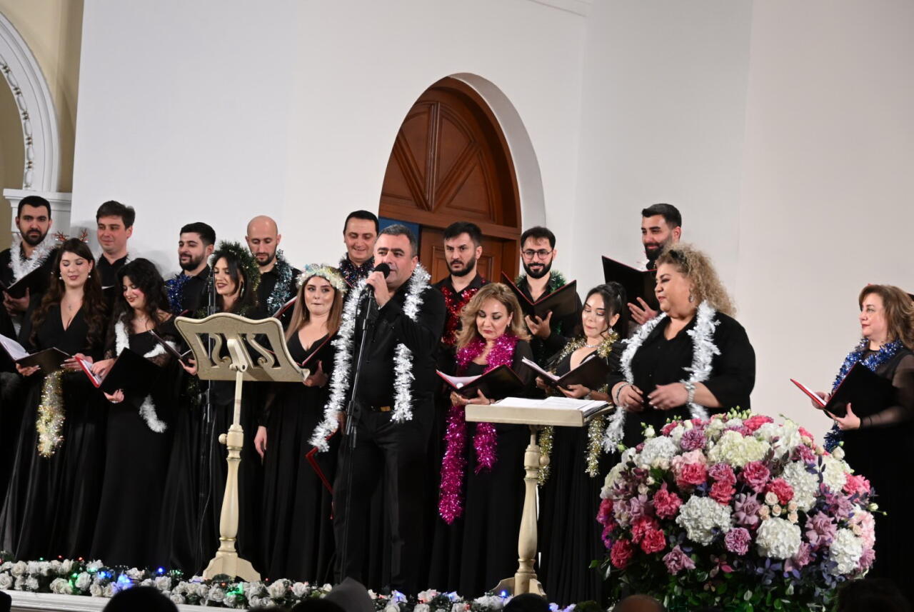 В Филармонии прошел концерт ко Дню солидарности азербайджанцев мира и Новому году