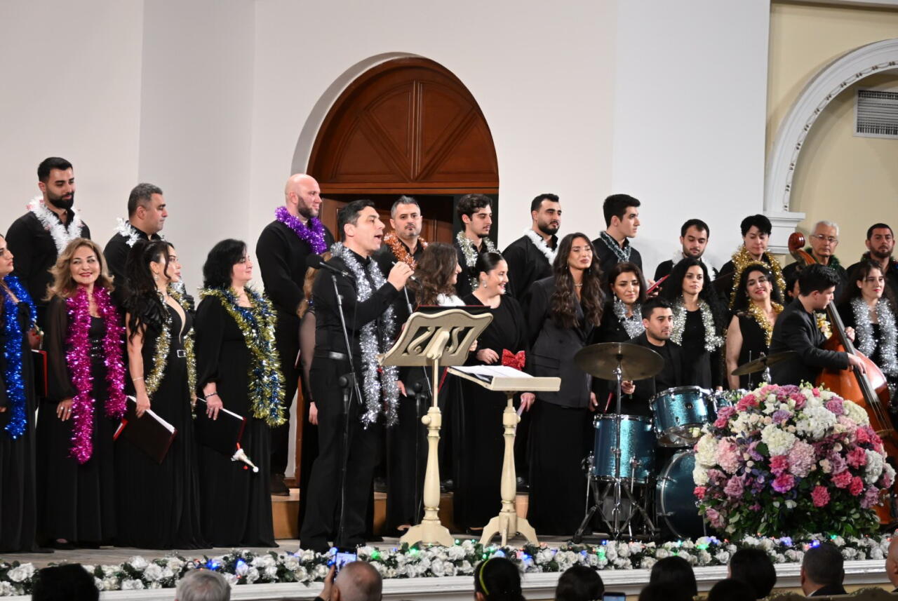 В Филармонии прошел концерт ко Дню солидарности азербайджанцев мира и Новому году