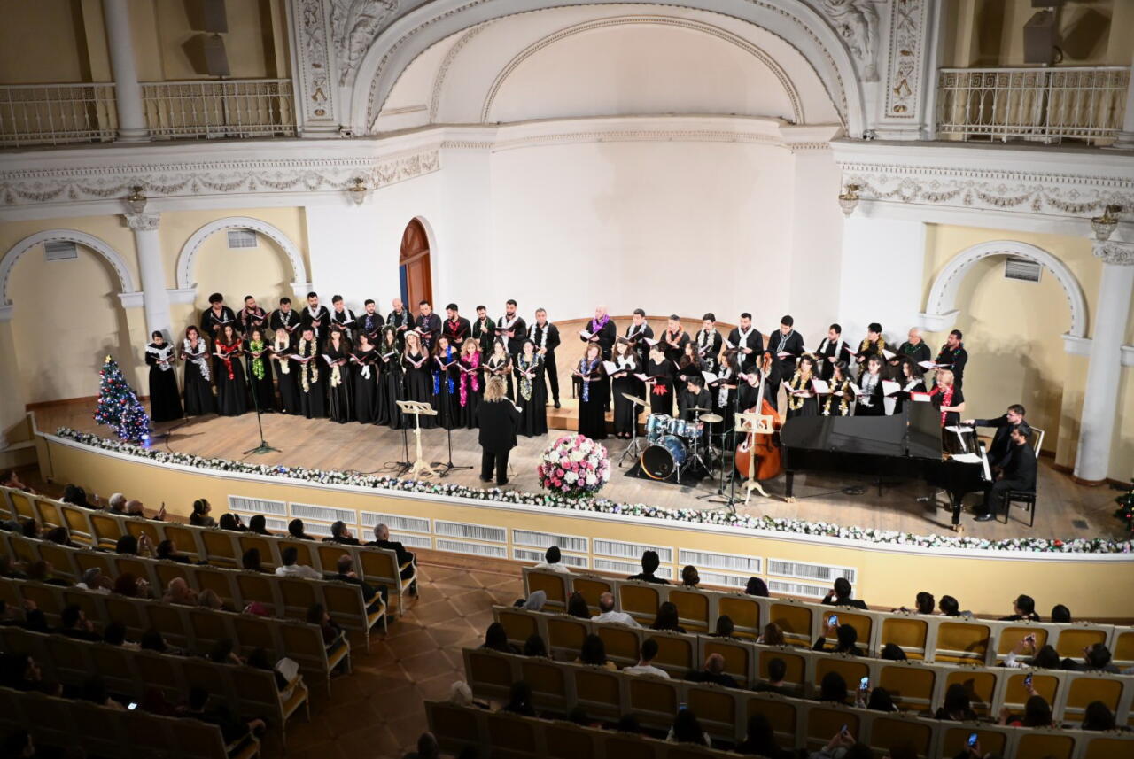 В Филармонии прошел концерт ко Дню солидарности азербайджанцев мира и Новому году