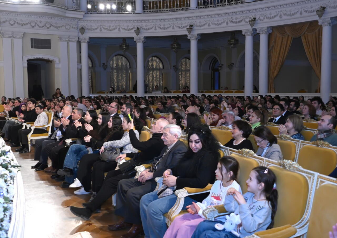 В Филармонии прошел концерт ко Дню солидарности азербайджанцев мира и Новому году