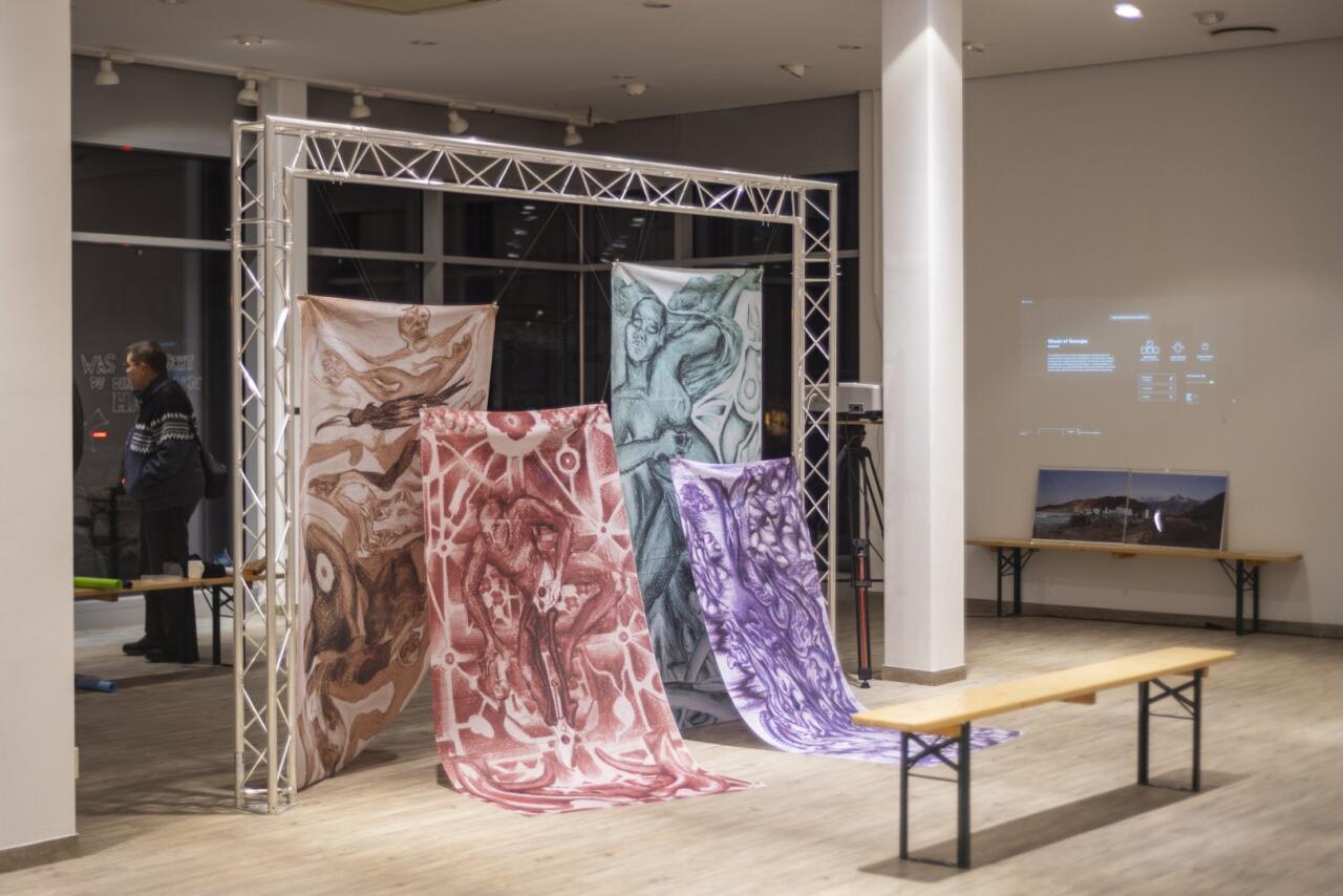 Под азербайджанским кураторством в Германии прошла выставка "Человек и природа в эпоху одиночества"