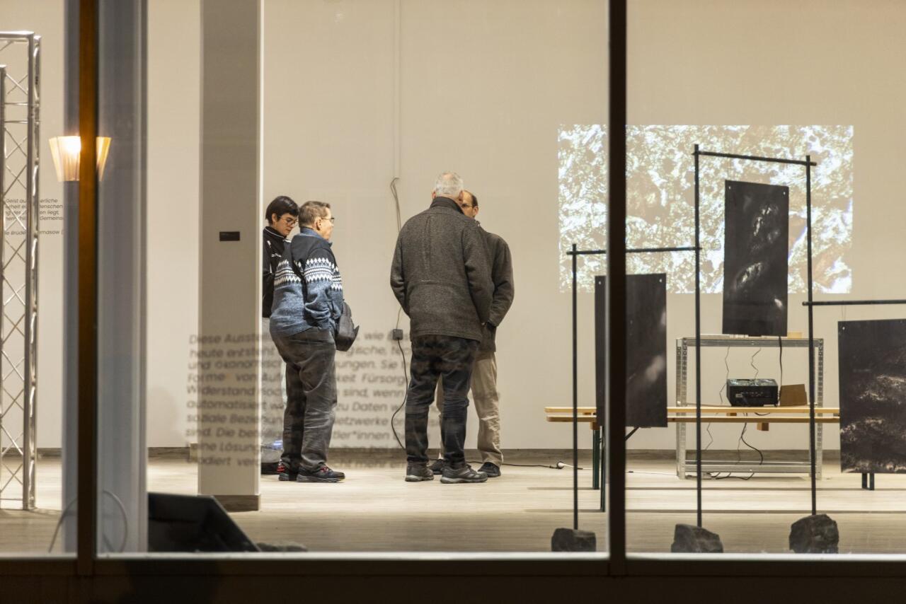 Под азербайджанским кураторством в Германии прошла выставка "Человек и природа в эпоху одиночества"