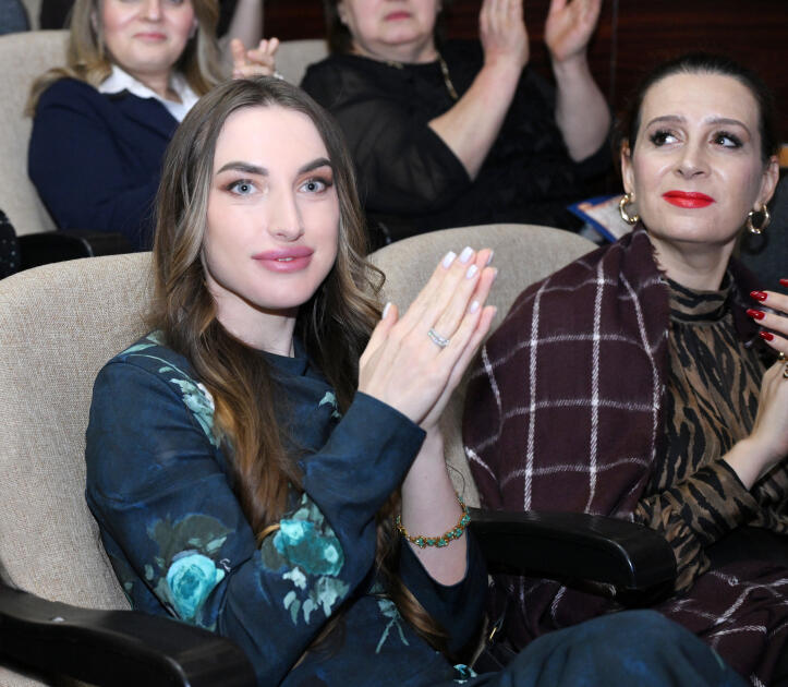 Leyla Əliyeva və Alena Əliyeva Pantomim Teatrında “Romeo və Cülyetta” tamaşasını izləyiblər - FOTO